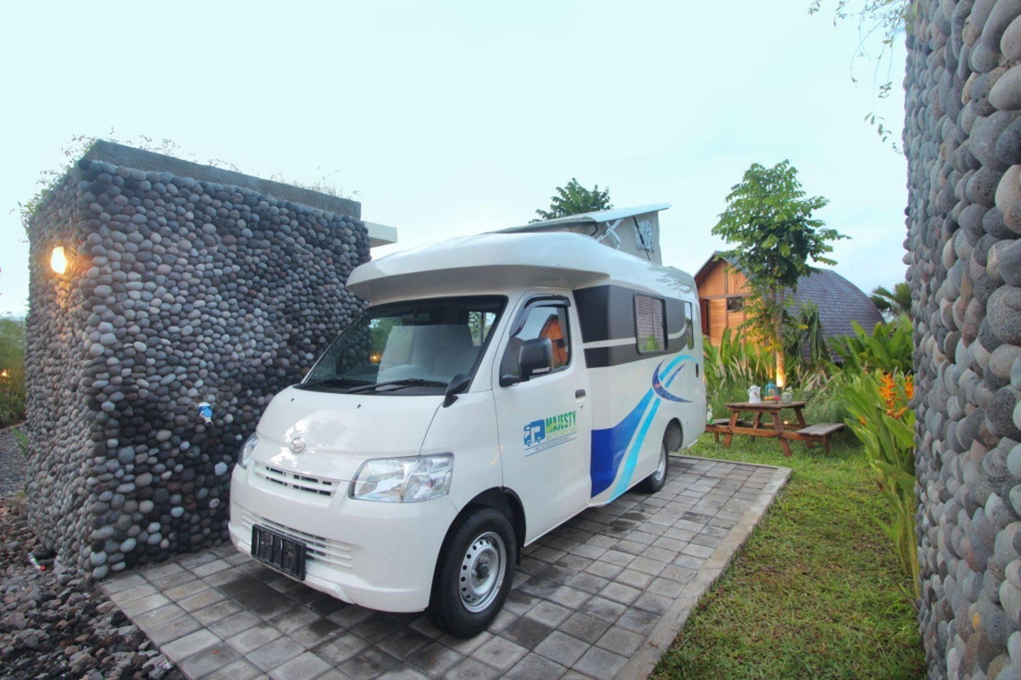 Villa The Kirana Ungasan à Jimbaran Extérieur photo