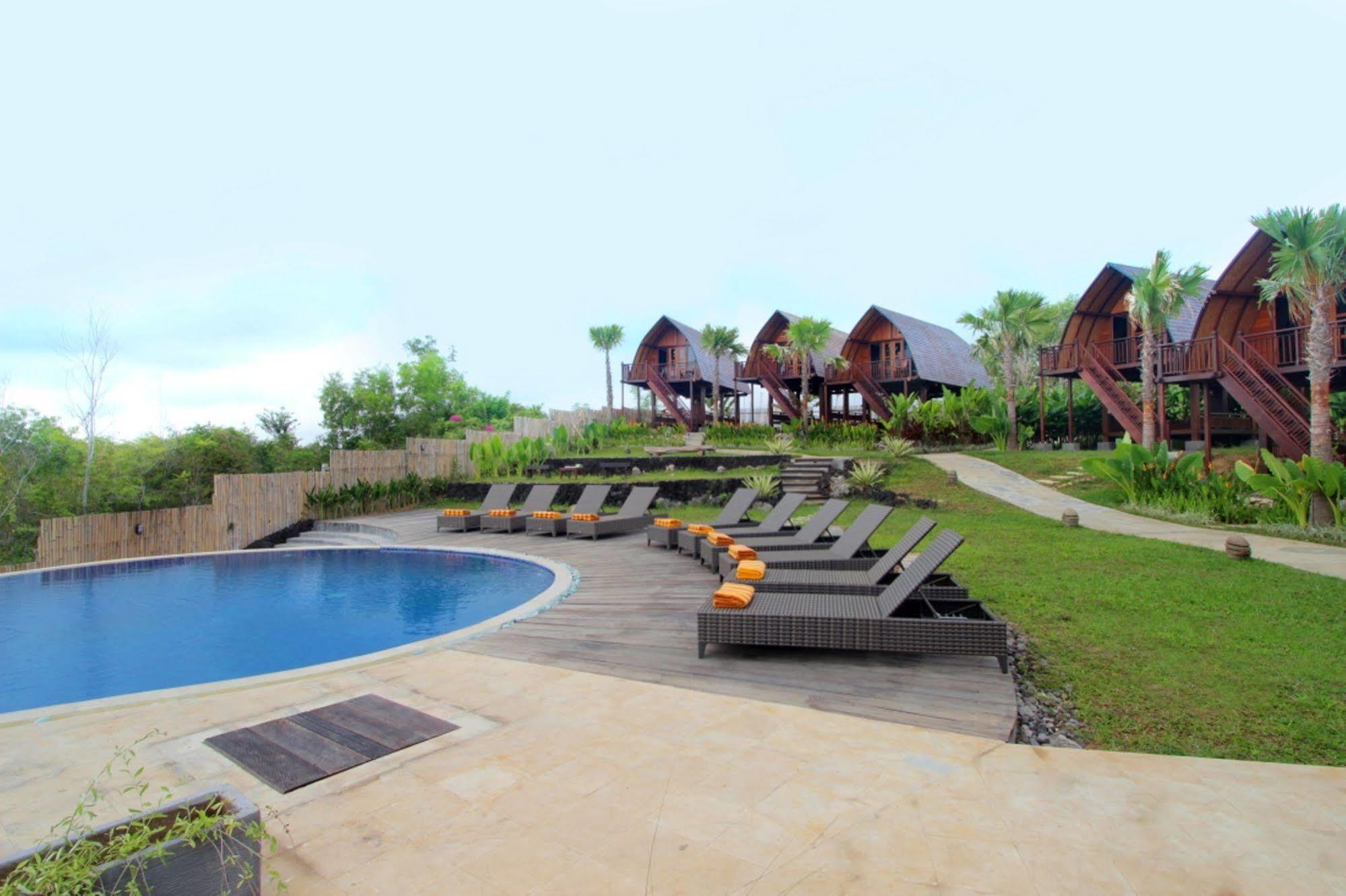 Villa The Kirana Ungasan à Jimbaran Extérieur photo